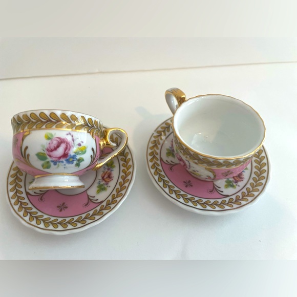 Mini Porcelain Tea Set by Regal - Picture 9 of 10